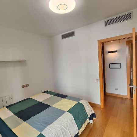 Family Apartment Forum Barcelona Bagian luar foto