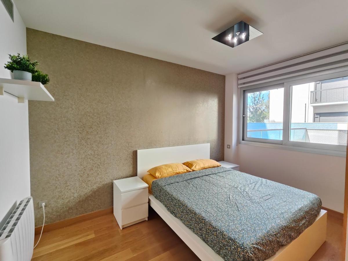 Family Apartment Forum Barcelona Bagian luar foto