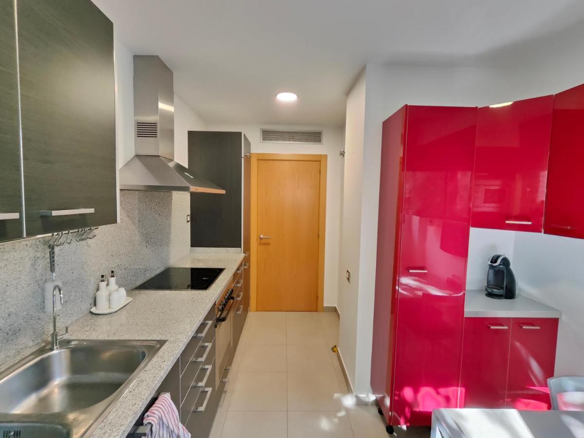 Family Apartment Forum Barcelona Bagian luar foto